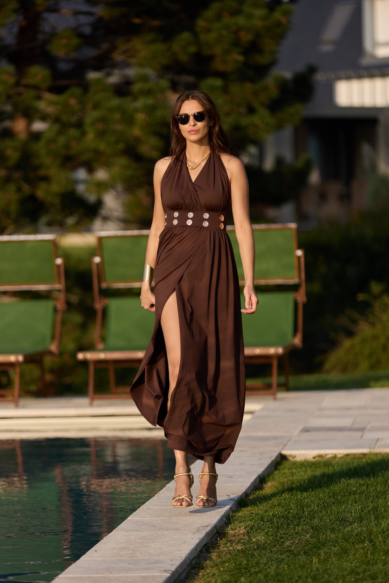 Kimono de plage noir avec chaines dorées